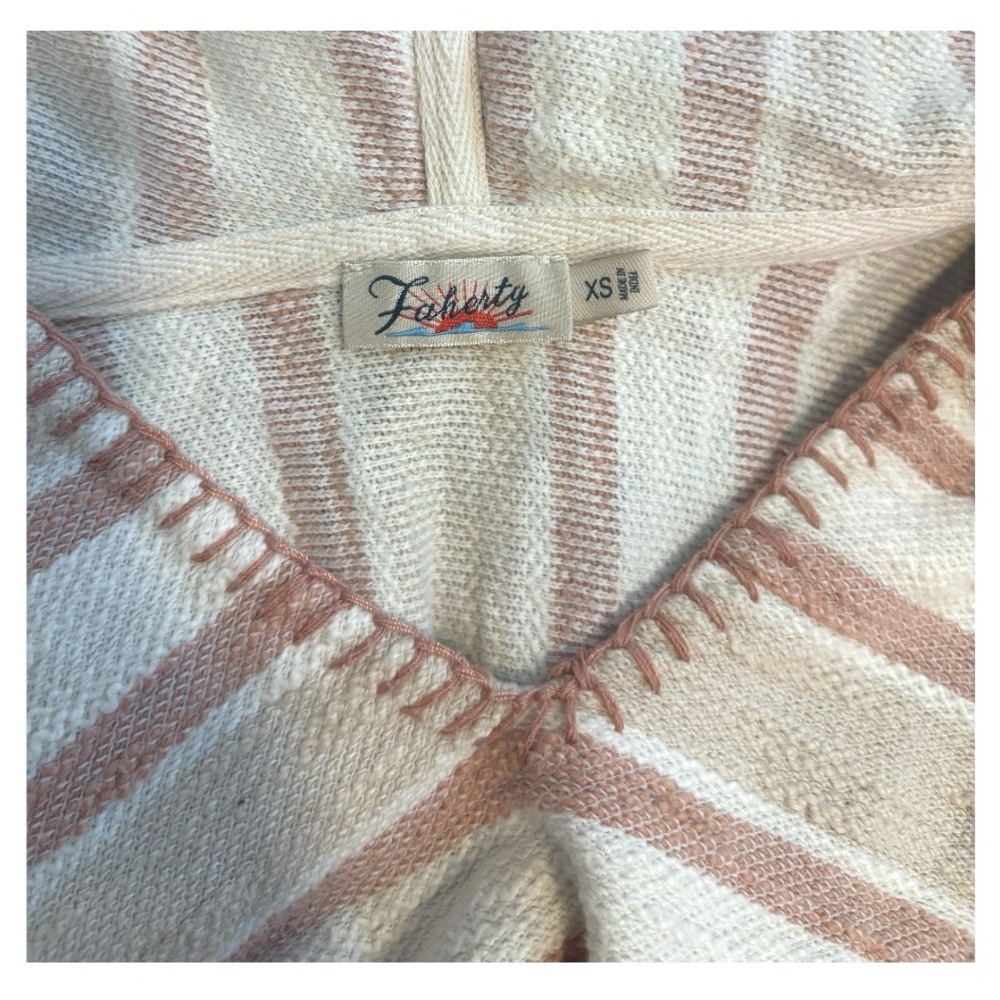 EUC Faherty Day Tripper Hoodie - Picture 4 of 4